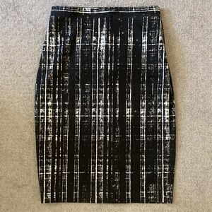 Banana Republic Black and White Pencil Skirt